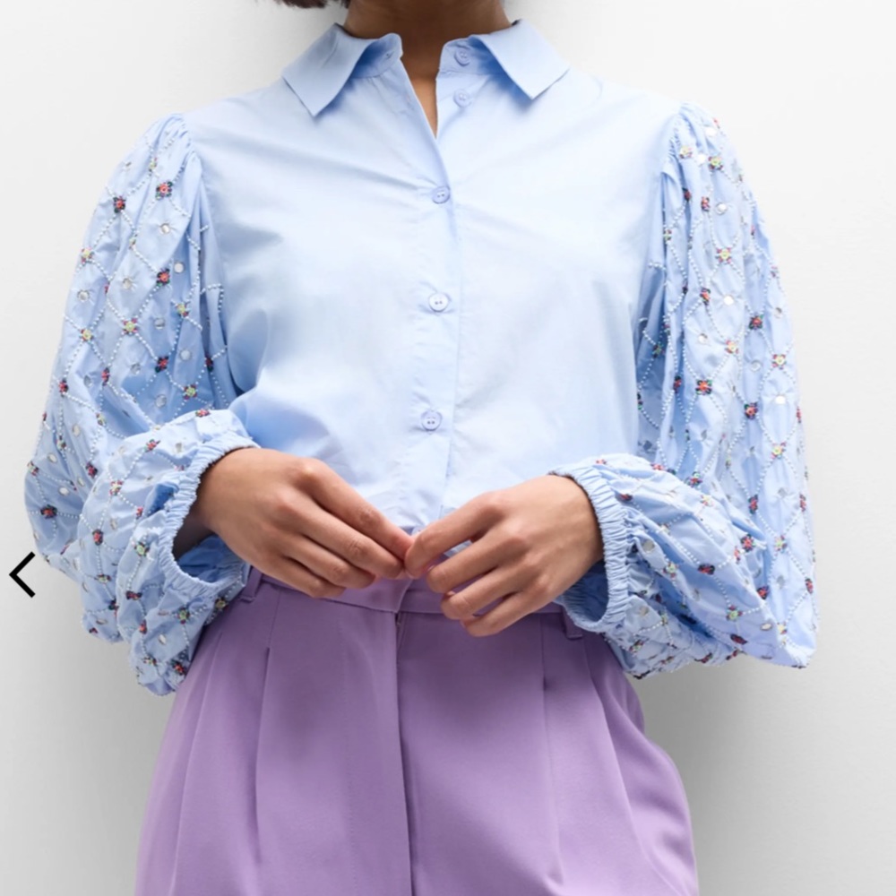 ❌SOLD❌Essentiel Antwerp Darmot Embellished Sleeve Top